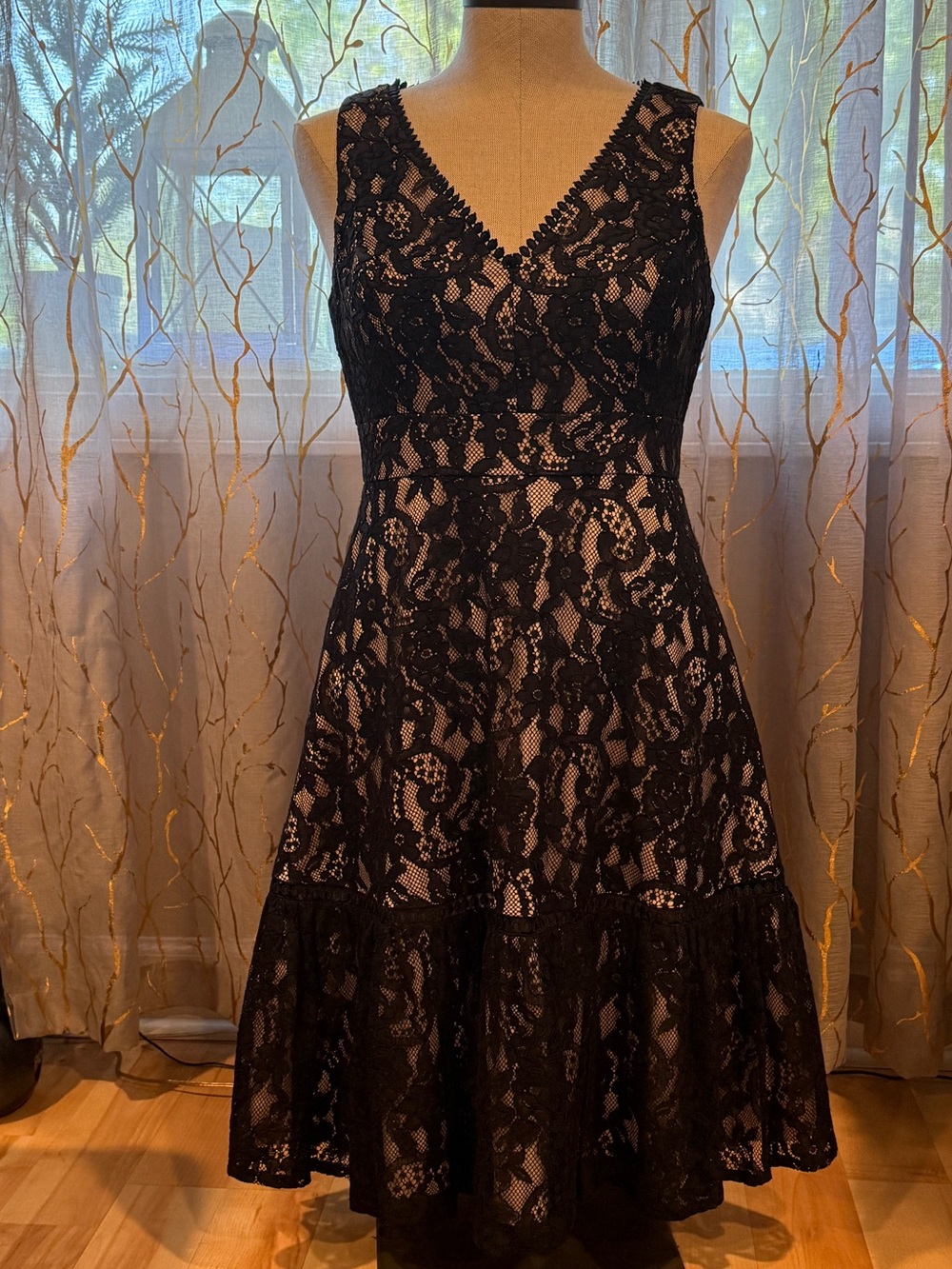 Eliza J Black Lace V-Neck Midi Dress with pockets